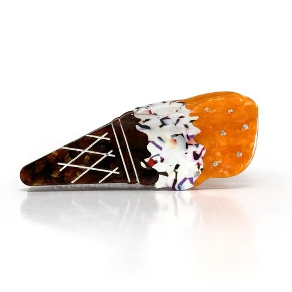 NWT Double Scoop Chocolate Ice Cream Cone Hair Claw Clip - Picture 2 of 5